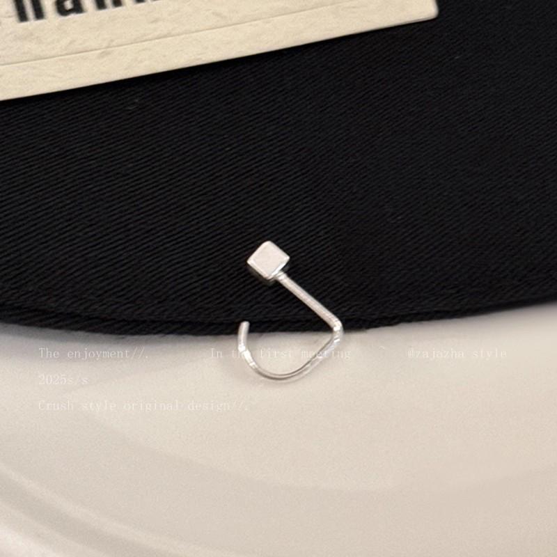 Серебряные серьги Doudou женские 2025 новые маленькие повседневные серьги для поездок на работу, для проколотых ушей, серьги для сна