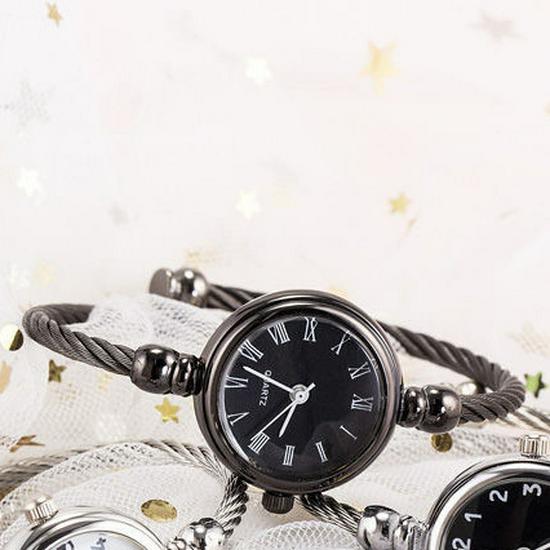 Women's Open Bangle Quartz Watch: Elegant and Simple Design