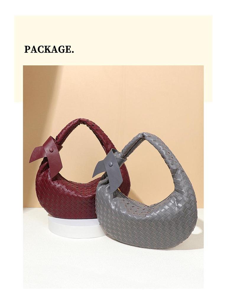 Large Capacity Woven Shoulder Bag - Trendy Crescent Dumpling Handbag, Underarm Style.