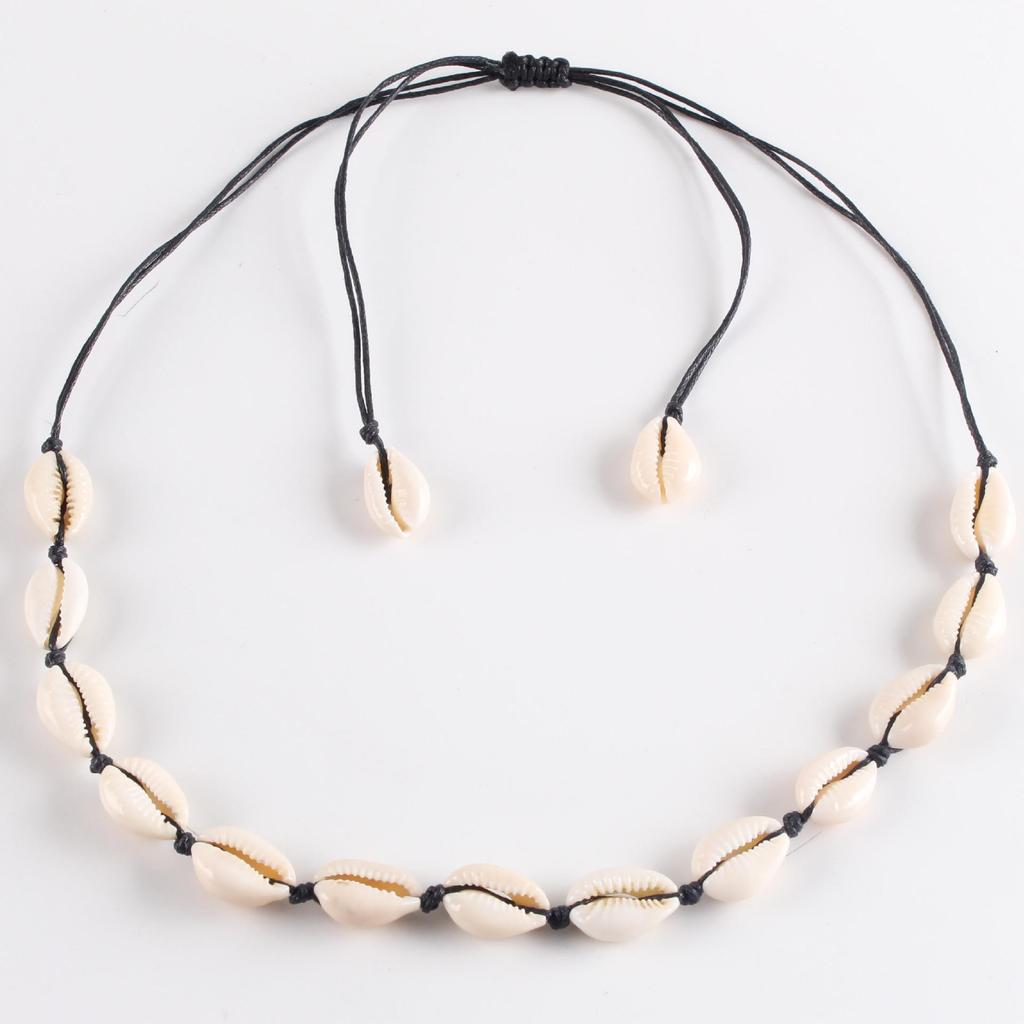 Handmade Hawaiian Shell Necklace: European & American Style Clavicle Chain for Women