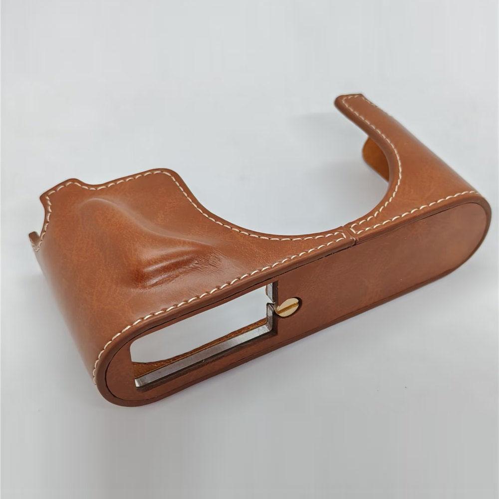 Półpokrowiec na aparat z PU skóry dla Leica X Vario X Typ 113 107 Otwór na baterię Dolna pokrywa