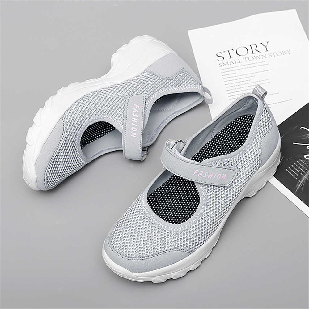 Fashion Extra Large Sizes Anti-slip Womans Running Sneakers Vulcanize Light Blue Boots Lace-up Shoes Sport Luxury Snaeaker