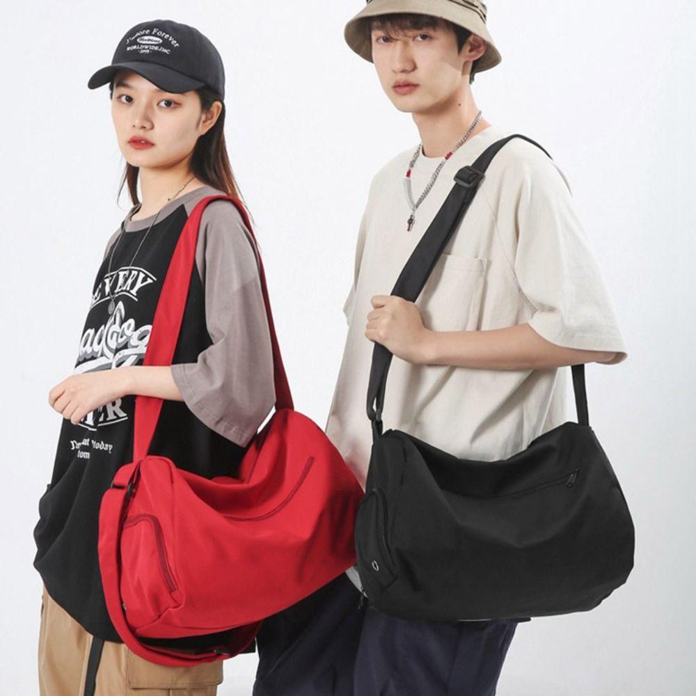 Handheld Travel Duffle Bag Waterproof Messenger Bag Fashion Travel Luggage Bag  Female