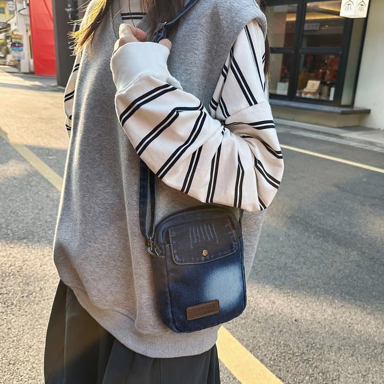 

Vintage denim mini mobile phone bag women s crossbody bag темно-синього кольору