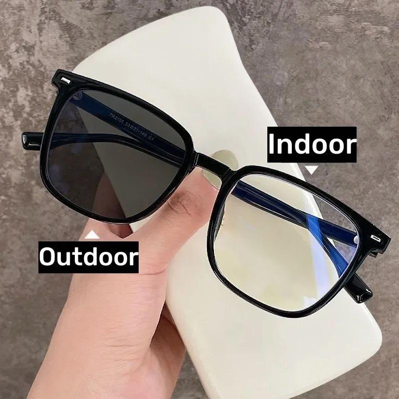 Fashionable Anti Blue Light Glasses Men's and Women's Square Glasses with Color Changing Lenses Casual Style