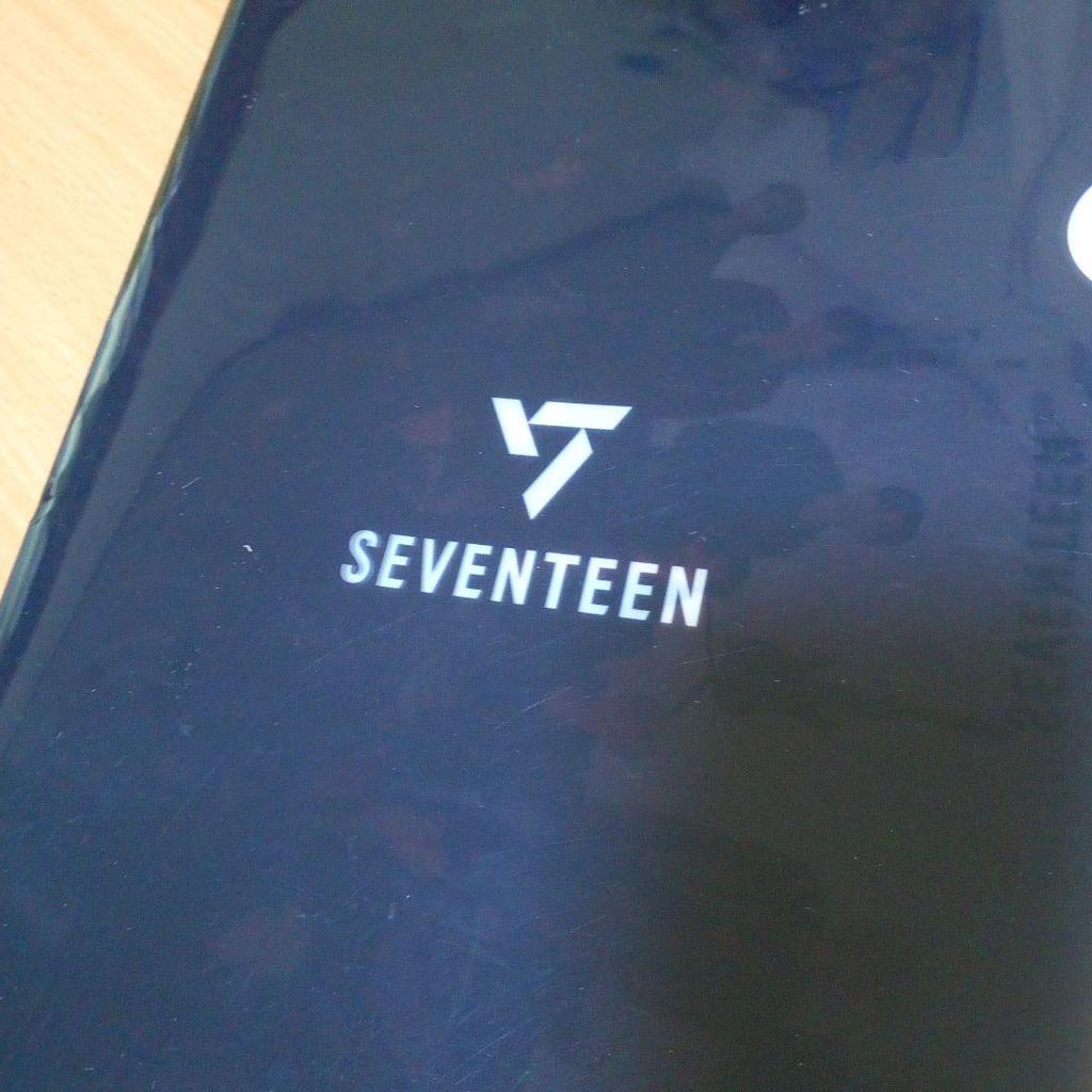 [USED] BTS Special Magazine SEVENTEEN File