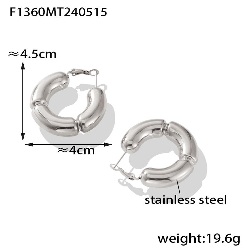 C-shaped Bamboo Stud Earrings: Minimalist, Versatile, 18K Gold-Plated Titanium, Anti-Allergic Design
