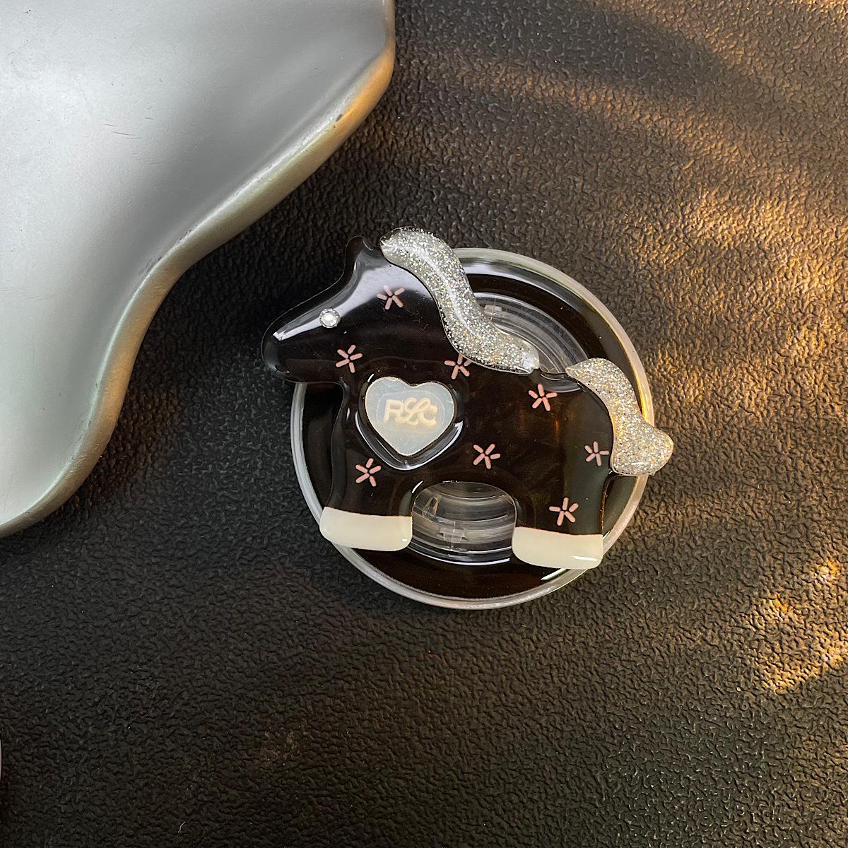 

Magsafe-Compatible Diamond Stud Horse Mirror Phone Holder: Retractable, Foldable, Strong Air Cushion for Women