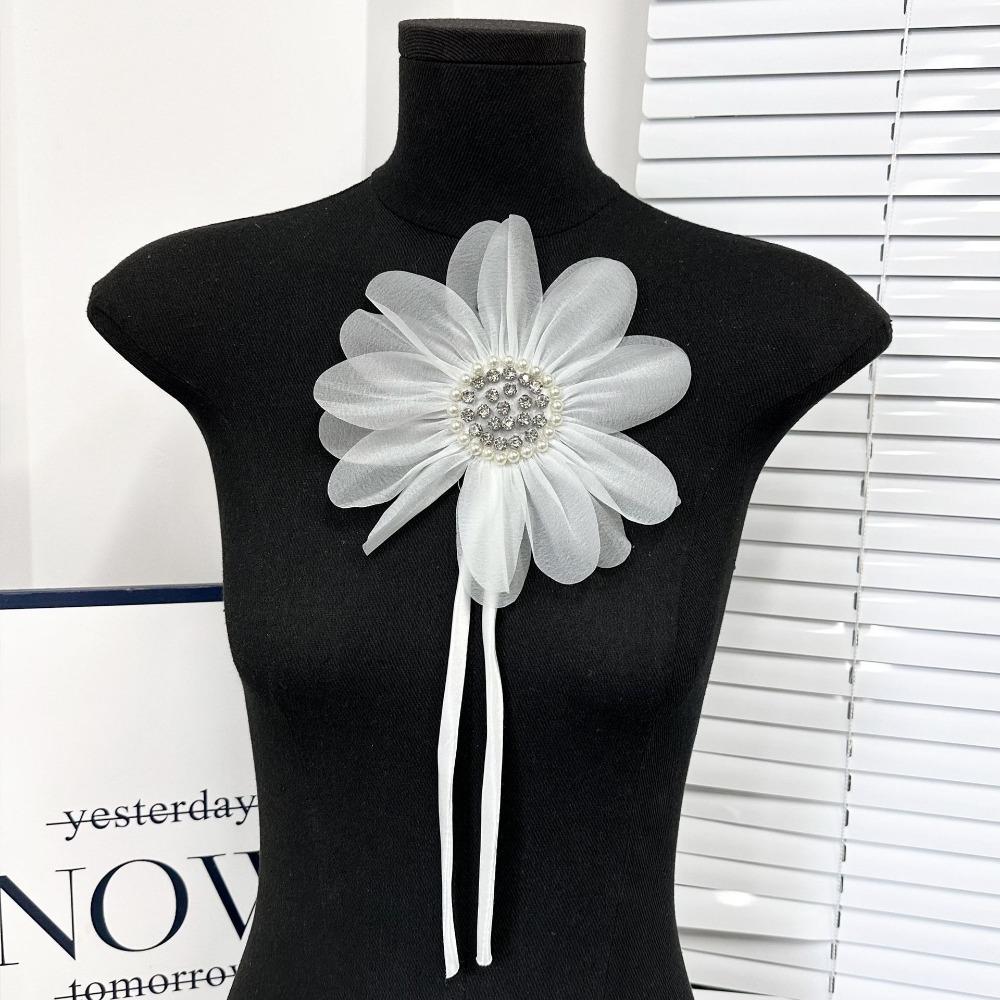 Mesh 3D Bekleidungsapplikation Große Größe Brustblume Neue Kleiderflicken Kleidung