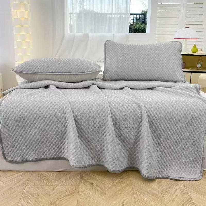 

2025 summer cool ice silk jacquard ice bean bed sheet bed skirt mat three-piece set machine washable 150x200cm 3pcs