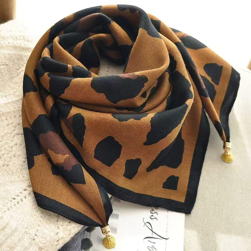 Silk Scarf with Magnetic Buckle - Square, Fashionable Winter Accessory for Women