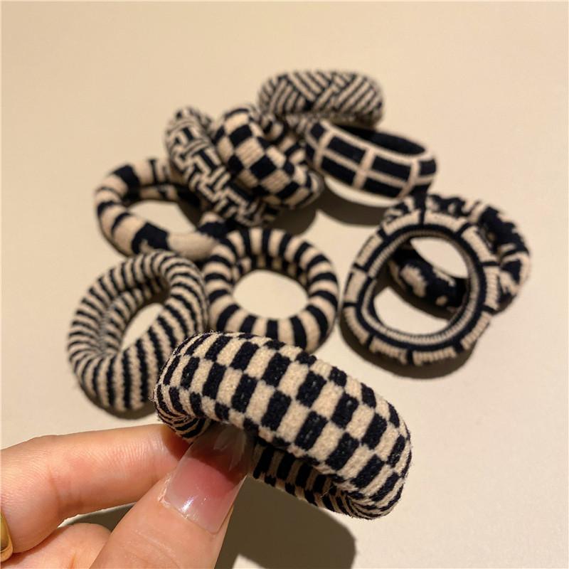 5Pcs Korean High Elasticity Seamless Hair Ties Black and White Checkered Traceless Hair Ring Simple and Durable Thick Hair Bands