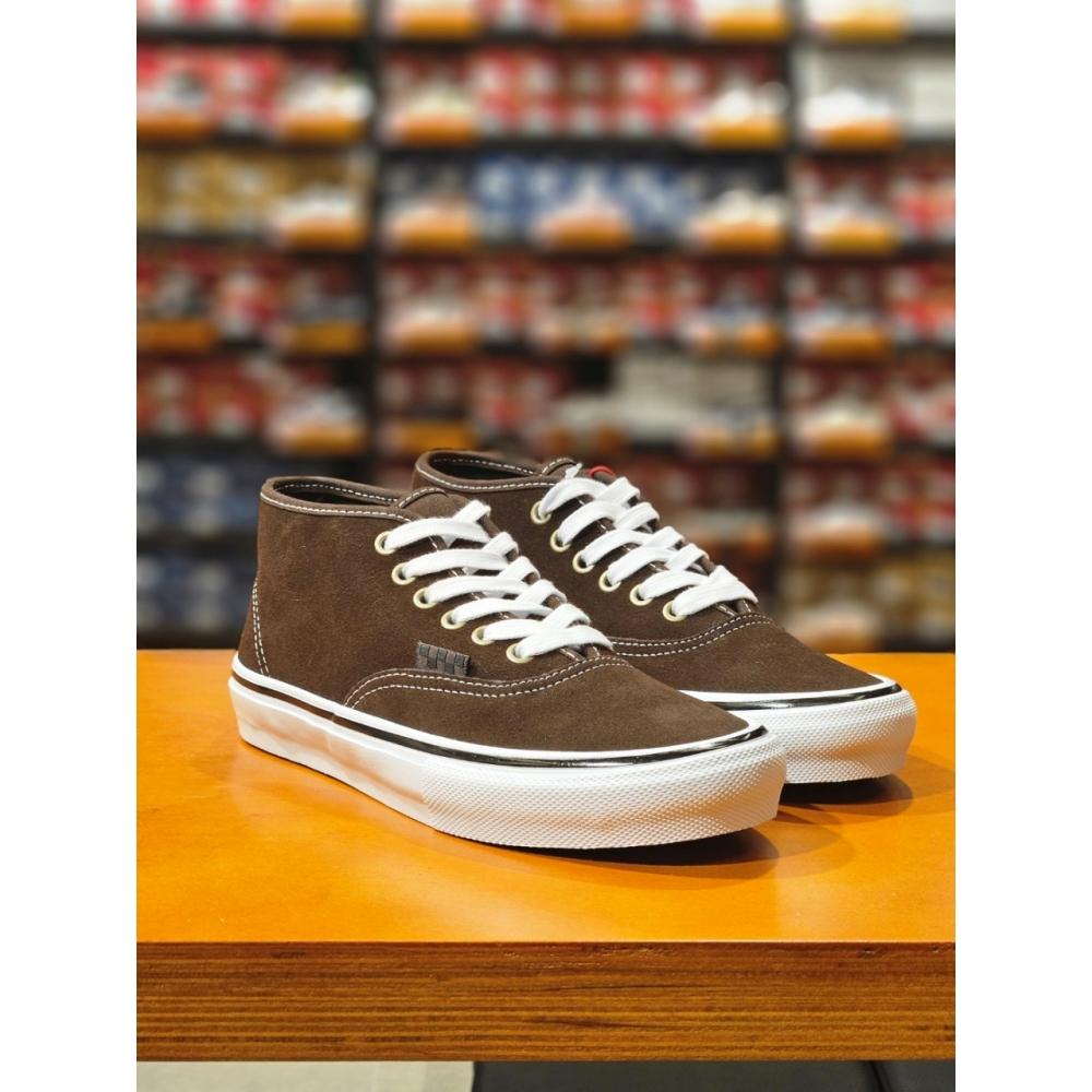 

Vans Unisex Skate Authentic Midtop Vn000d1dbfa Sneakers 225