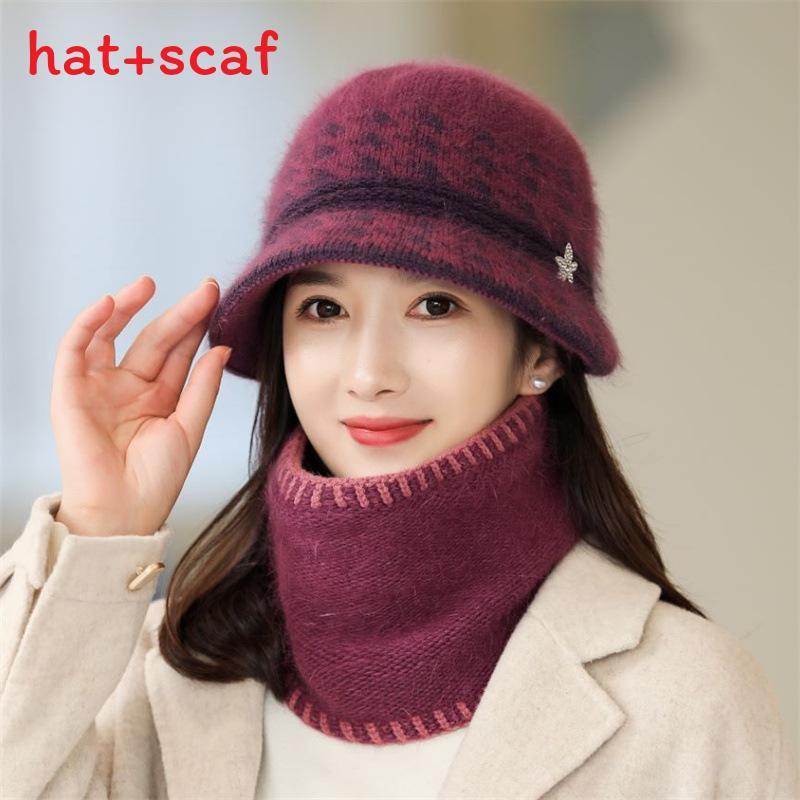 Knitted Hat Set For Middleaged Women Winter Warm Plush Flower Petal Design Outdoor Travel