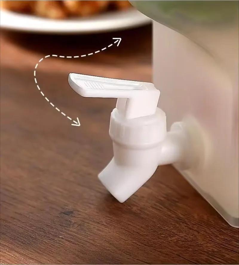 3.5L Large Capacity Cold Water Pitcher Cold Kettle with Faucet In Refrigerator Iced Beverage Dispenser Refrigerator and Spigot