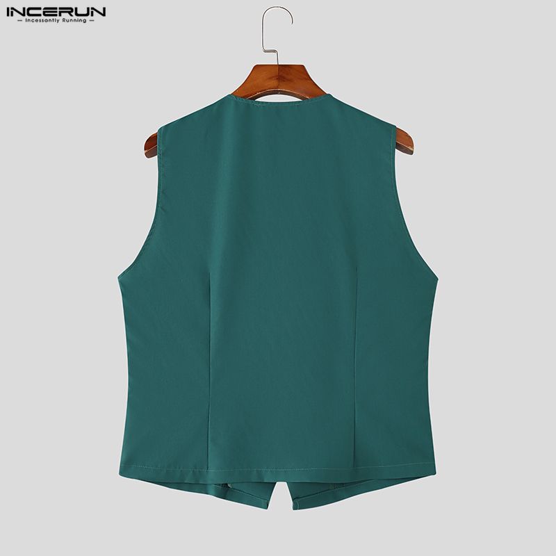 INCERUN Two Pieces Men V Neck Thin Sleeveless Vest and Pleated Shorts Clothing Sets