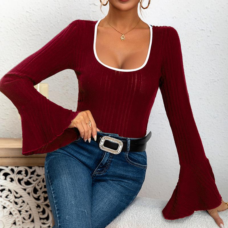 

Женский топ осень/зима с квадратным вырезом и контрастными расклешенными длинными рукавами S красный