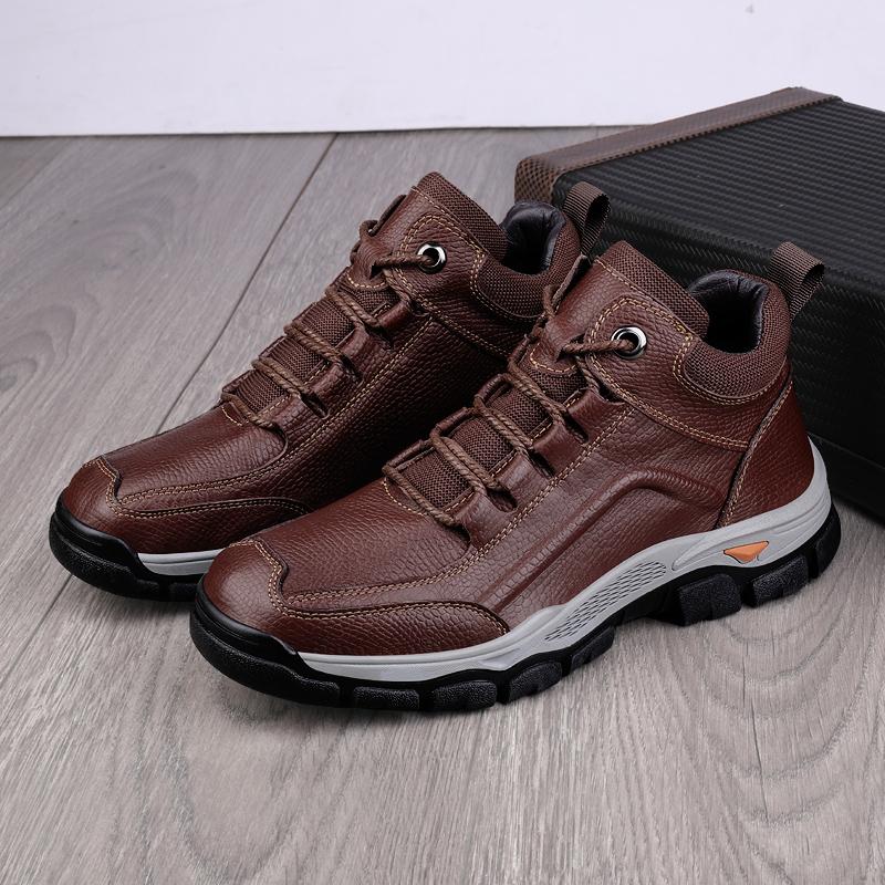 Fashion New Brand Men Casual Shoes Stylish Men Winter Plush Snow Boots Classic Male Hiking Shoes All-match Male Comfortable Basic Boots
