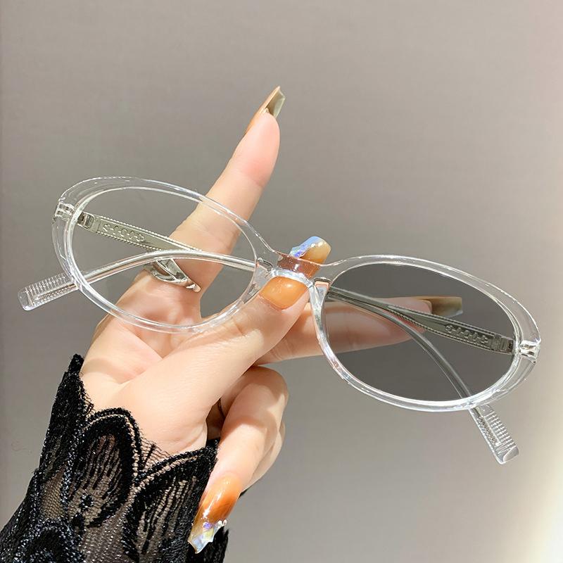 Light-sensitive Color-changing Elliptical Anti-blue Light Fashionable Thick-edge Small-frame Near-sighted Glasses