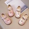 Wiosenne nowe dziecięce buty skórzane modne dziewczęce buty skórzane haftowane buty księżniczki buty dla dziewczynki na miękkiej podeszwie dziecięce buty pojedyncze
