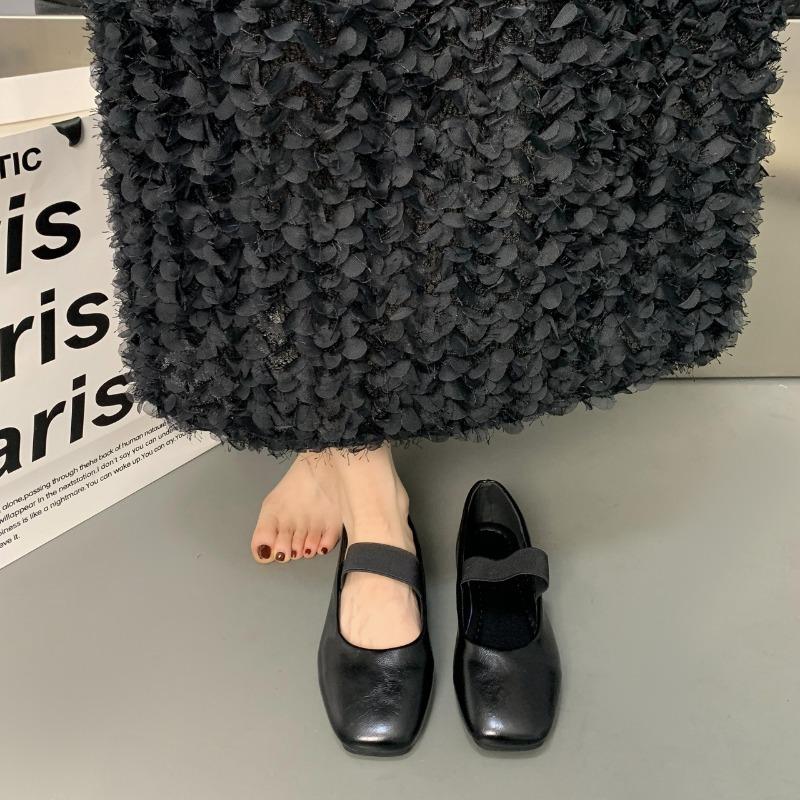 Hot Selling 2025 Elegant Autumn Women's Flat Shoes Wine Red Versatile Ladie Shoe Fashion Simple Women's Leather Shoes Square-toe