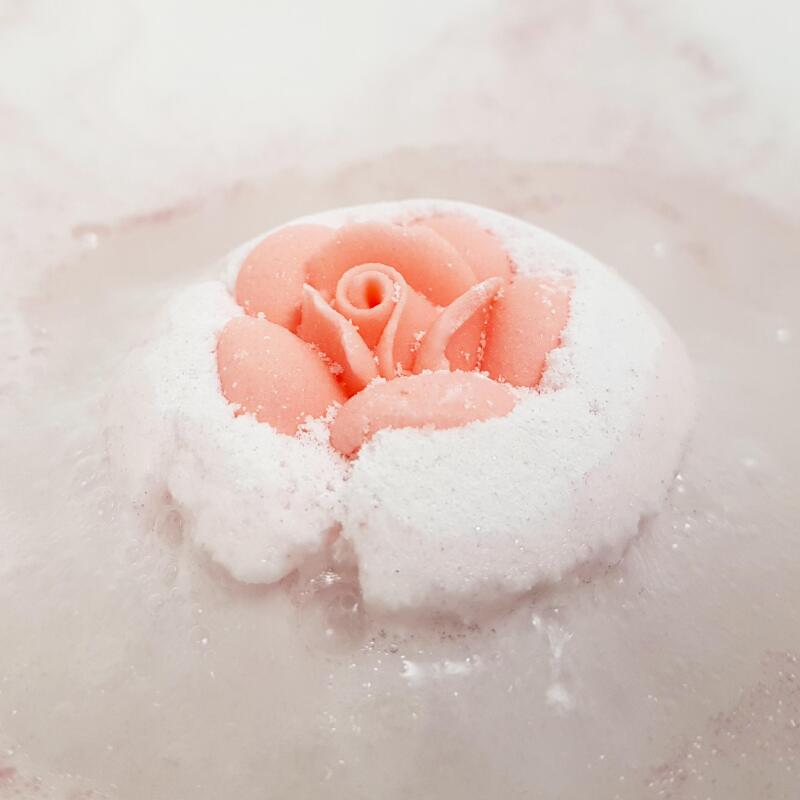 BOMP COSMETICS Pink Lady Bath Blaster