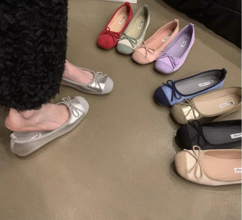 

Туфли 2025 балетки на плоской подошве одинарные туфли женская обувь мягкая подошва темперамент красный маленький весна и осень серебристый 40