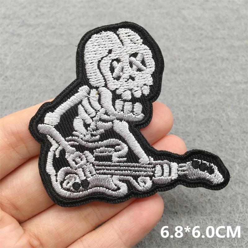 Music Optical Disc Embroidered Rock Patches On Clothes Headset Guitar Stripes Iron On Patches For Clothing Diy Appliques