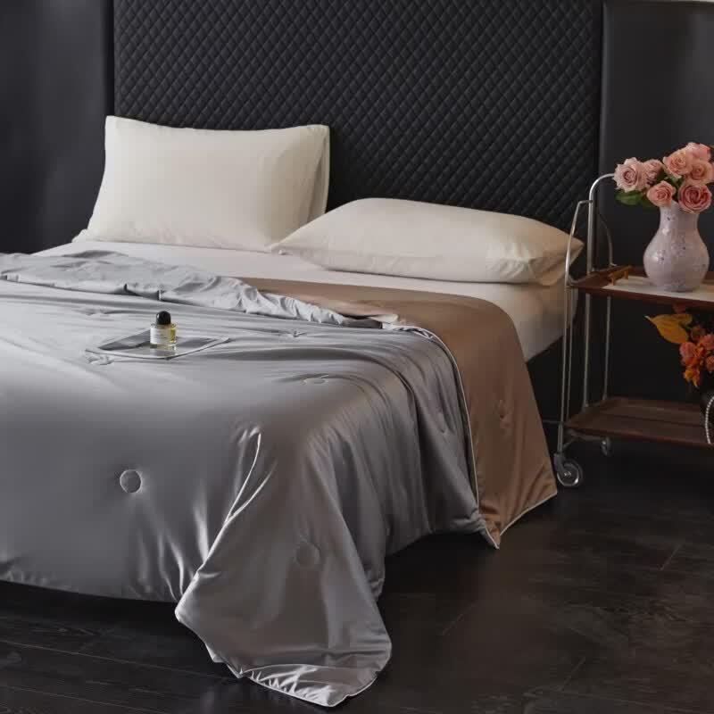 Hodo Nylon Cooling Summer Comforter
