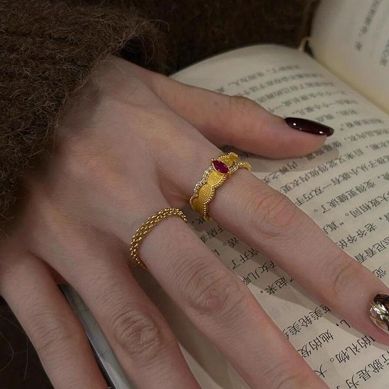 Anillo Abierto de Doble Capa con Cadena y Circonita Roja Vintage