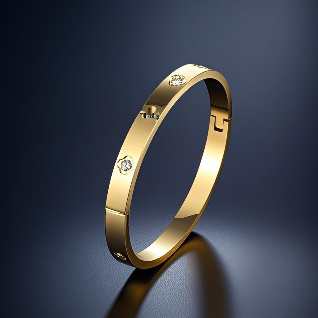 Women's Four-Leaf Clover Titanium Steel Bracelet with Inlaid Diamonds - Fashionable, Non-Fading Jewelry