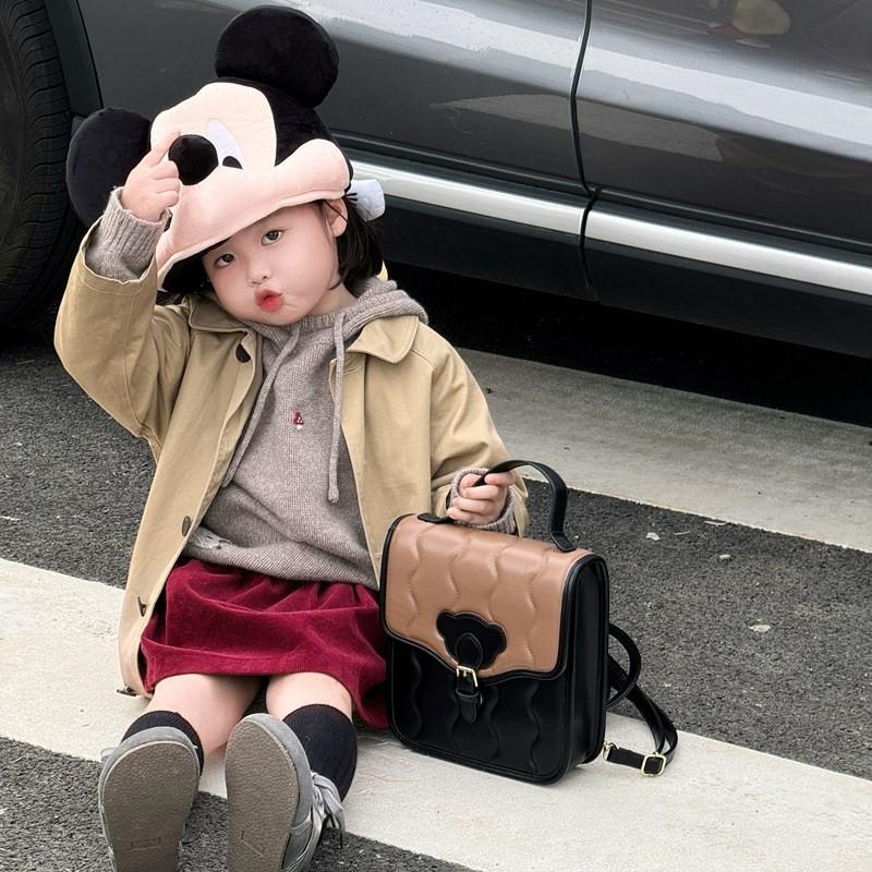 Stylish Youthful And Pu Material Wave Pattern Backpack Ideal For Boys And Girls