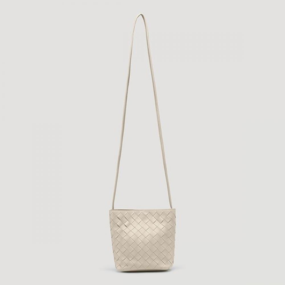 

Pritzmood Weaving Leather Cross Bag ONE-SIZE/BLACK