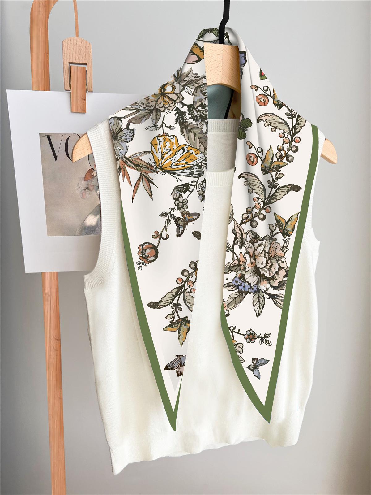 

Butterfly Carriage Pattern High-quality Twill Silk High-end Scarf Fashion Versatile Shawl Elegant Accessories 122 45cm