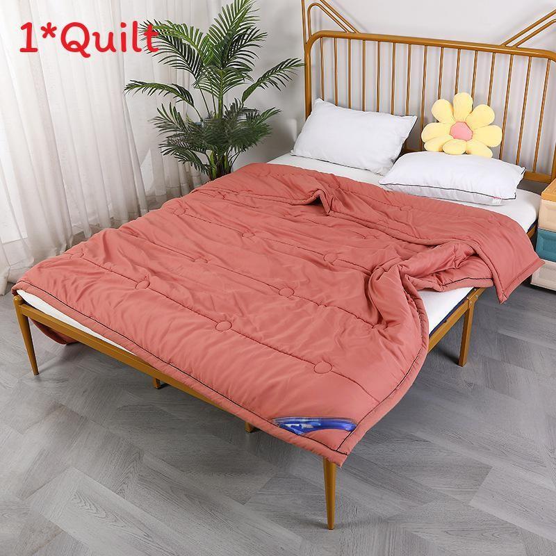 Color Solid Cotton Lightweight Duvet Quilt With Polyester Fill For Sleep Comfort