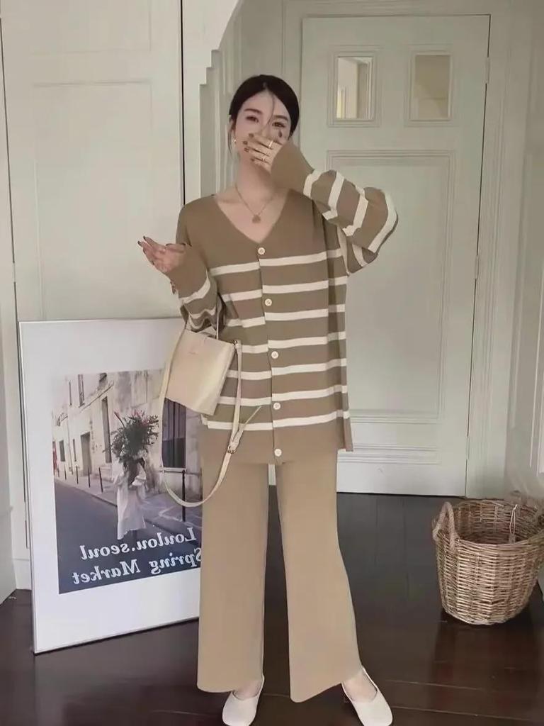 2024 Autumn/Winter Striped Low-Neck Single-Breasted Long-Sleeve Knitted Sweater & High-Waist Wide-Leg Pants Set