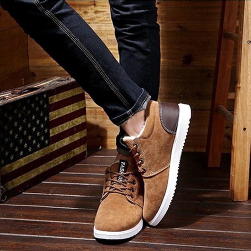 Men'ssports Shoes Autumn and Winter Warm Frosted Leather Sole Men's Shoes Plus Size Retro Casual Men's Boots Men