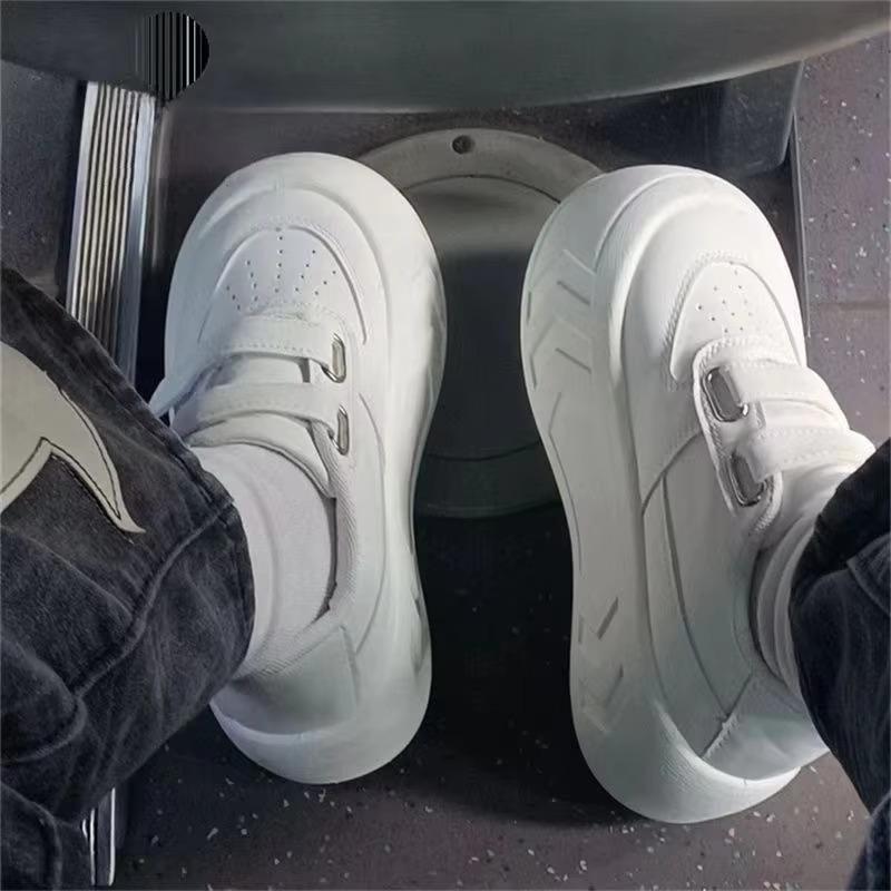 Campus Muffin Platform Bread Shoes Womens 2025 Spring And Autumn New Velcro Heightening Versatile Sports And Leisure Board Shoes