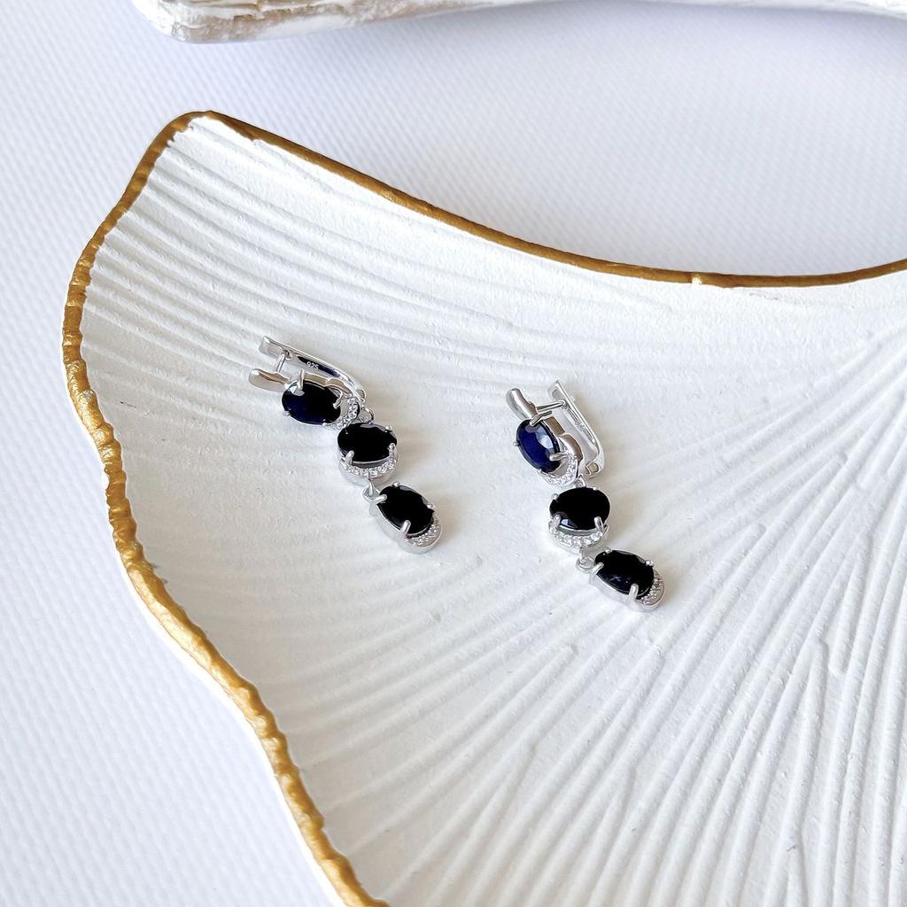 Серебряные серьги с натуральным сапфиром 10.445ct, фианитами (2162506)
