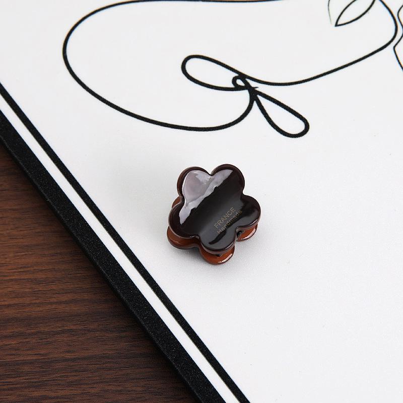 Exquisite Luxury Acetate Floral Hairpin - Small Side Clip for Bangs, Women's Hair Accessory