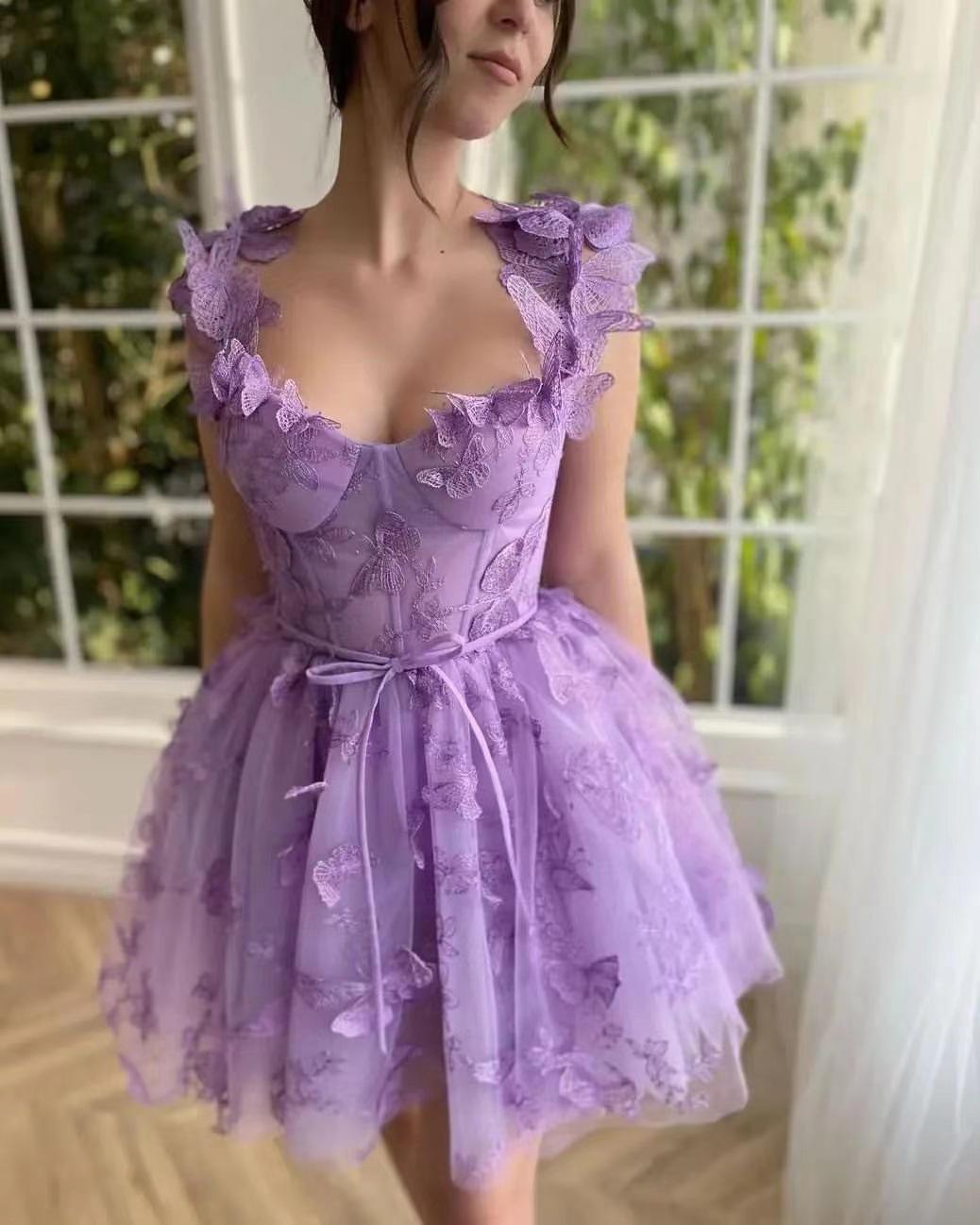 European and American women`s wedding dress