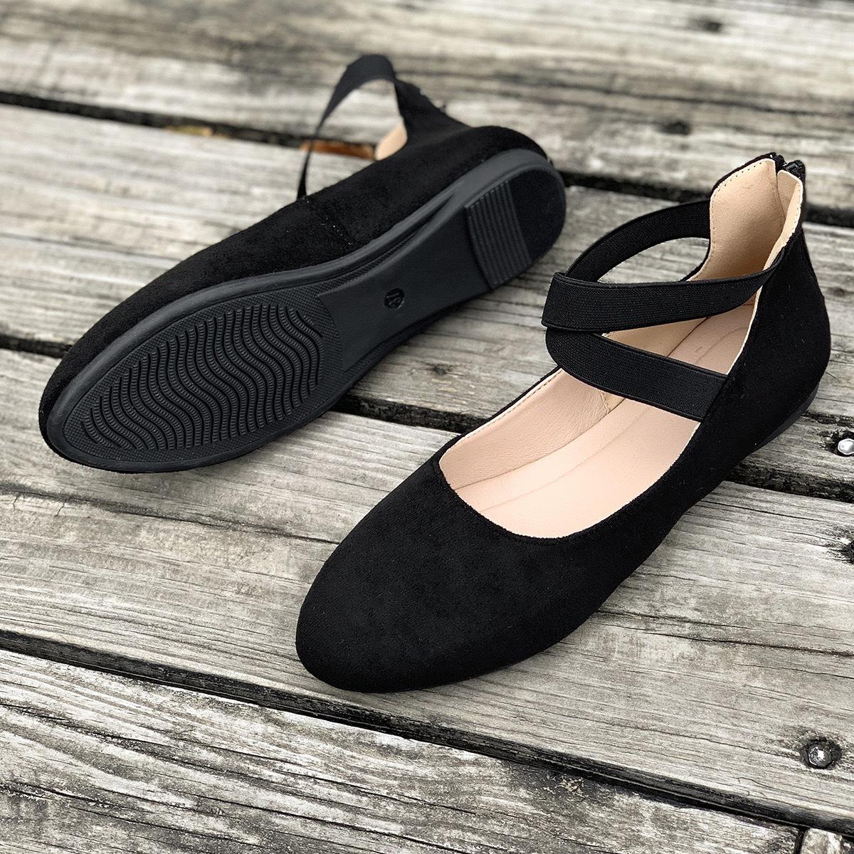 Модная женская рабочая обувь Удобная для работы Модная женская обувь на плоской подошве с круглым носком Удобная женская тканевая обувь с мелким вырезом 42EUCN43 чёрный 1739₽