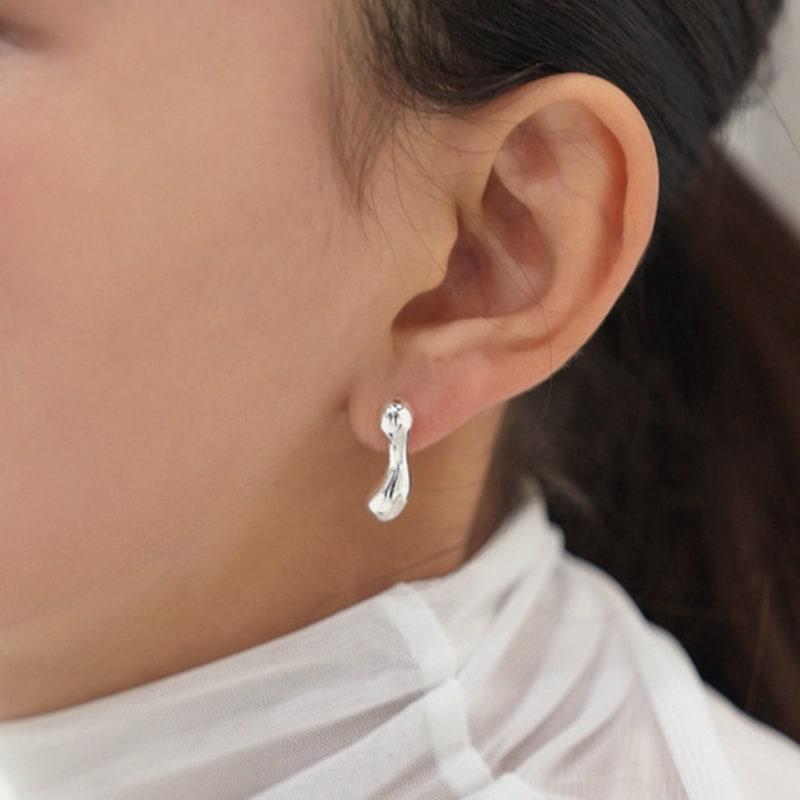 REINDEER GROTTO EARRING 06