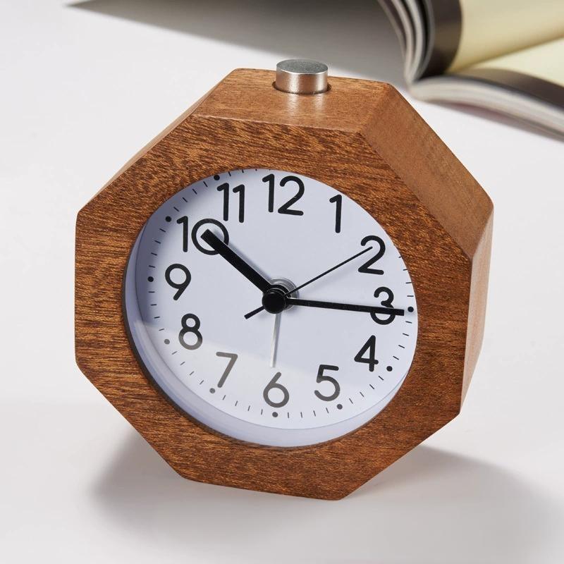 

Будильник с деревянными светодиодными часами, цифровой бесшумный прикроватный будильник, подарки Brown Octagonal