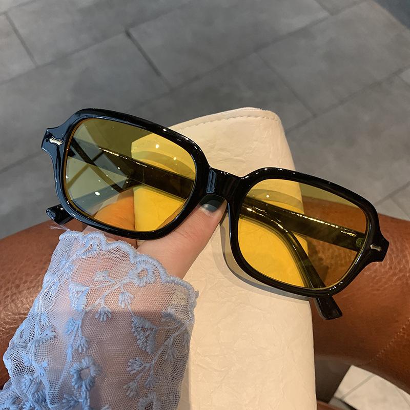 

Vintage Square Sunglasses Woman Mirror Retro Rivet Yellow Sun Glasses Female Brand Designer Fashion Black Oculos De Sol Other