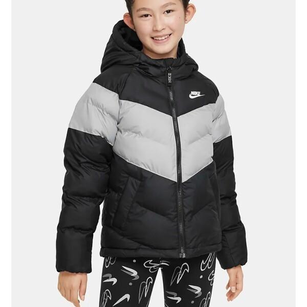

Детская куртка Nike NIKE на молнии с капюшоном DD4 DX1264 010 247 663