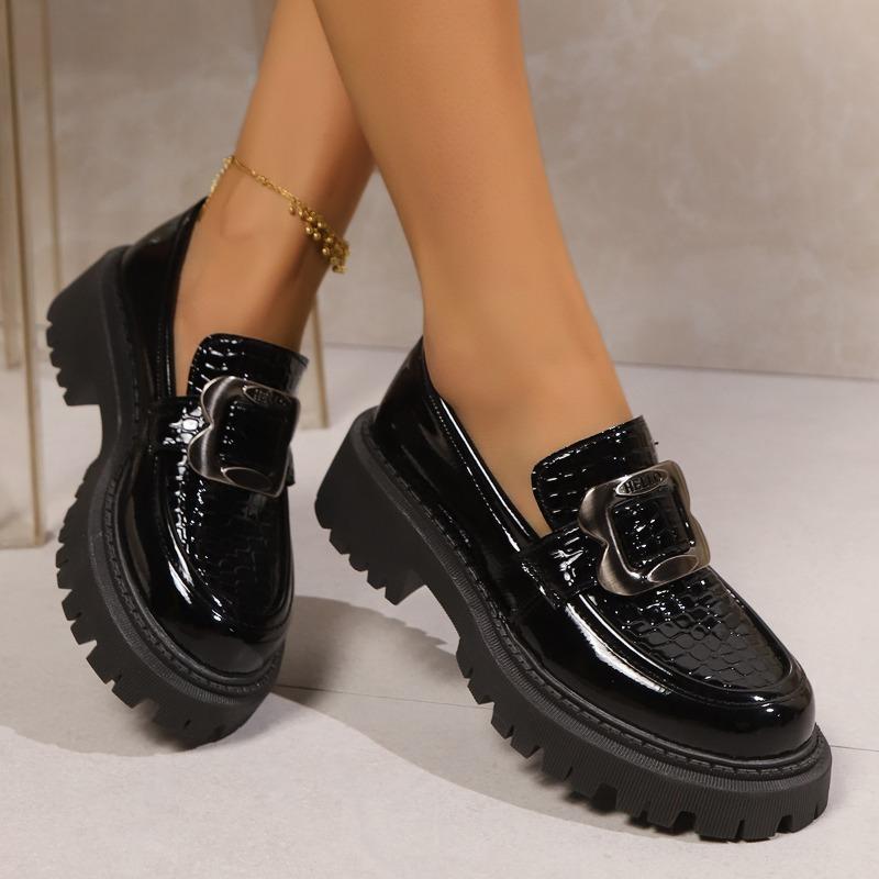 Large Size Square Buckle Thick Sole Heightening Women's Autumn and Winter New Single Shoes Fashionable Versatile Small Leather Shoes