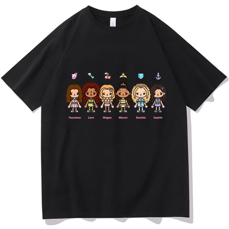 KATSEYE X Toca Boca Maglietta KATSEYE Nuovo Merch Cotone Magliette di Alta Qualità Stampa Cartone Animato Abbigliamento Divertente Magliette Comode Unisex