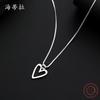 Love hollow small pendant, fashionable and simple smooth heart-shaped women's versatile love necklace