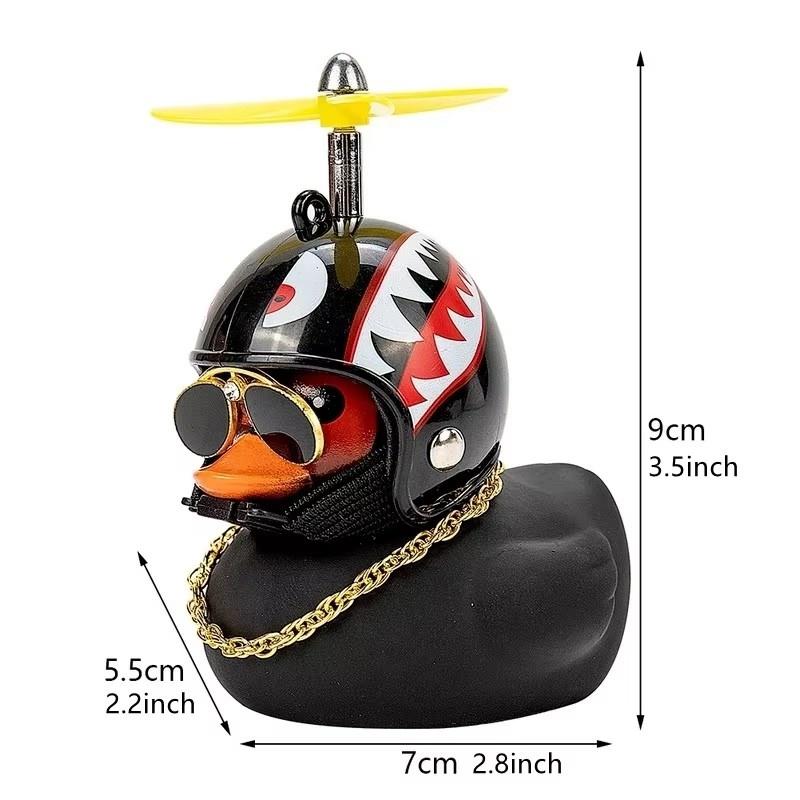 Pato de coche con casco colgante de viento roto pequeño pato amarillo bicicleta de carretera casco de motor accesorios de ciclismo sin luces